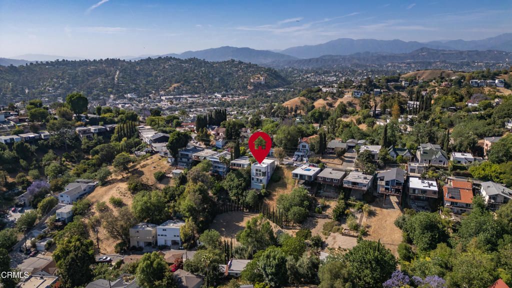 listing image 130724300614134613298