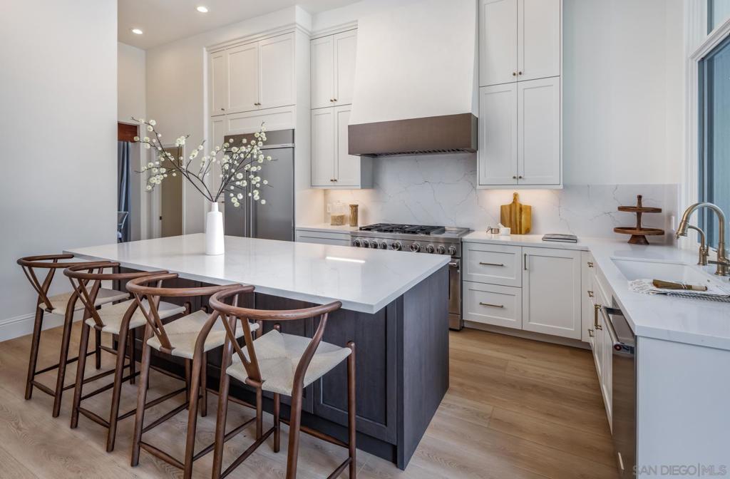 2815 Santa Fe Vista Ct