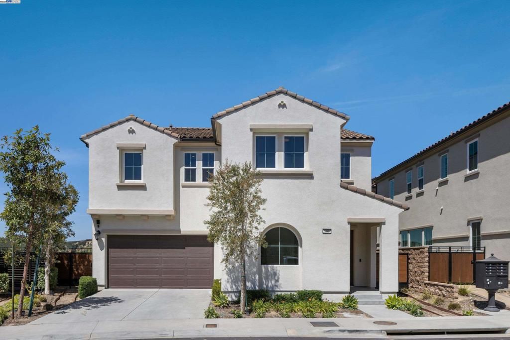 listing image 130725490251037962241