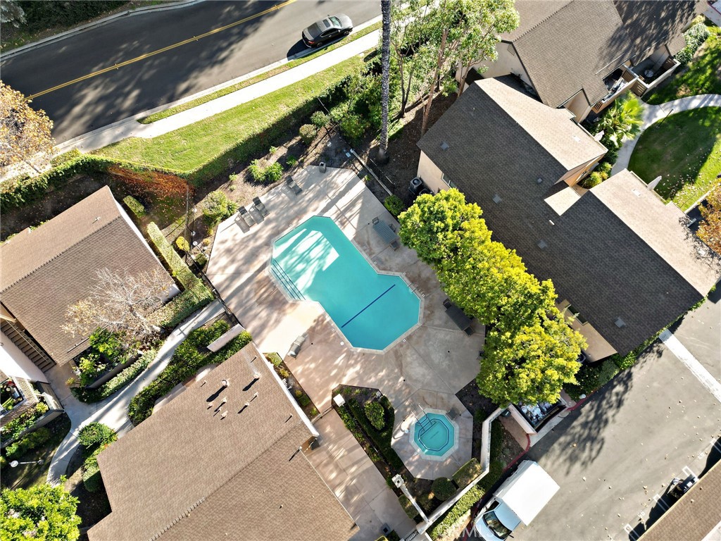 Serrano Creek Villas (SO) - Residential