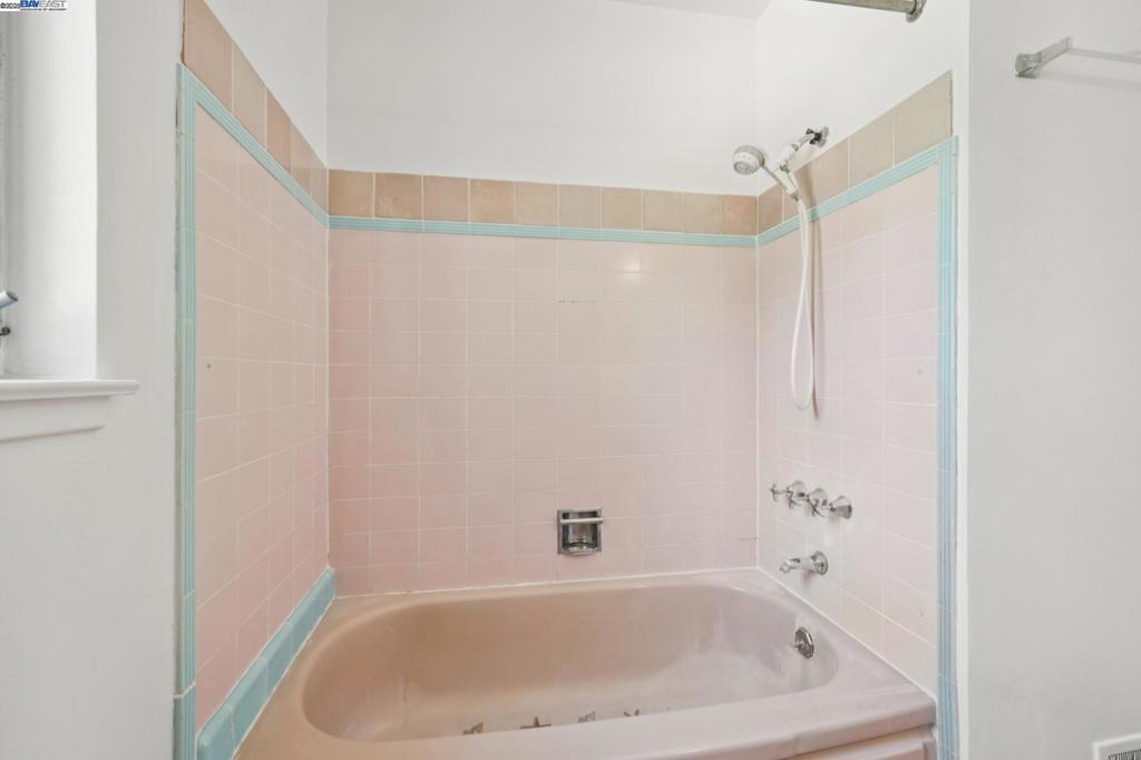 NORTH BERKELEY - Residential