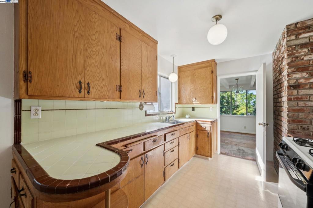 NORTH BERKELEY - Residential