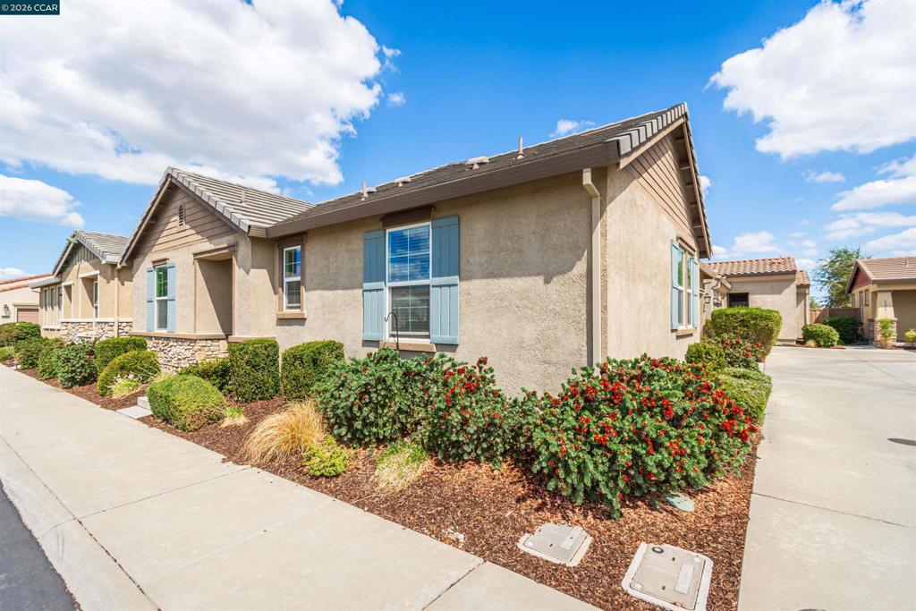 4512 Villa Del Paso Ln