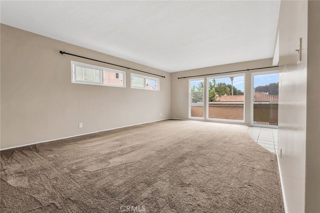 217 N Juanita B