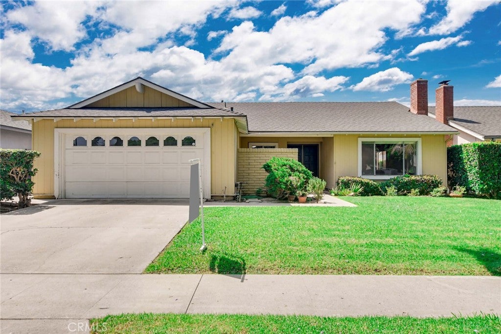 1010 W Orange