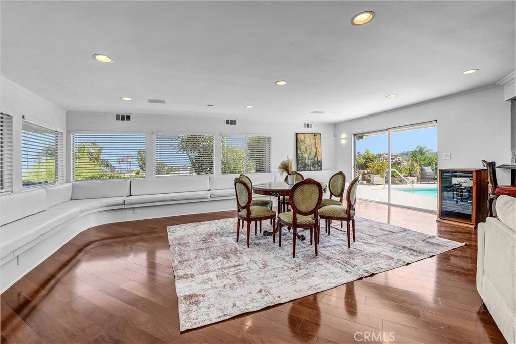 3938 Westfall Dr.