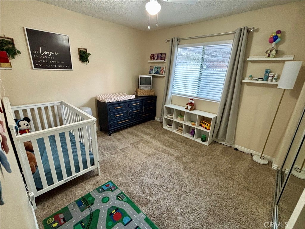 2522 W Calle Vista