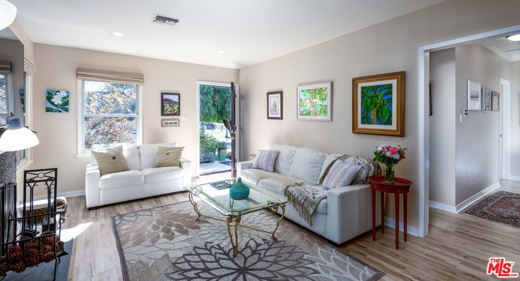 6727 W 88th Street
