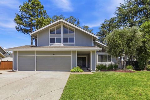 Photo of 1104 Pippin Creek Court, San Jose, CA 95120 (MLS # ML82045436)