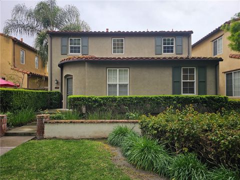 Photo of 16090 Valley Oak, Irvine, CA 92618 (MLS # PW26026184)