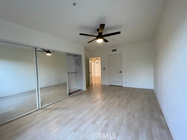 Sherman Oaks, California 91423, United States, 2 Bedrooms Bedrooms, ,3 BathroomsBathrooms,Residential,Active,234354