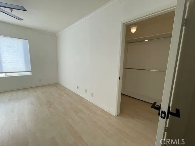 Sherman Oaks, California 91423, United States, 2 Bedrooms Bedrooms, ,3 BathroomsBathrooms,Residential,Active,234354