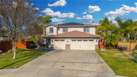 1580 Hickorywood Hemet CA 92545