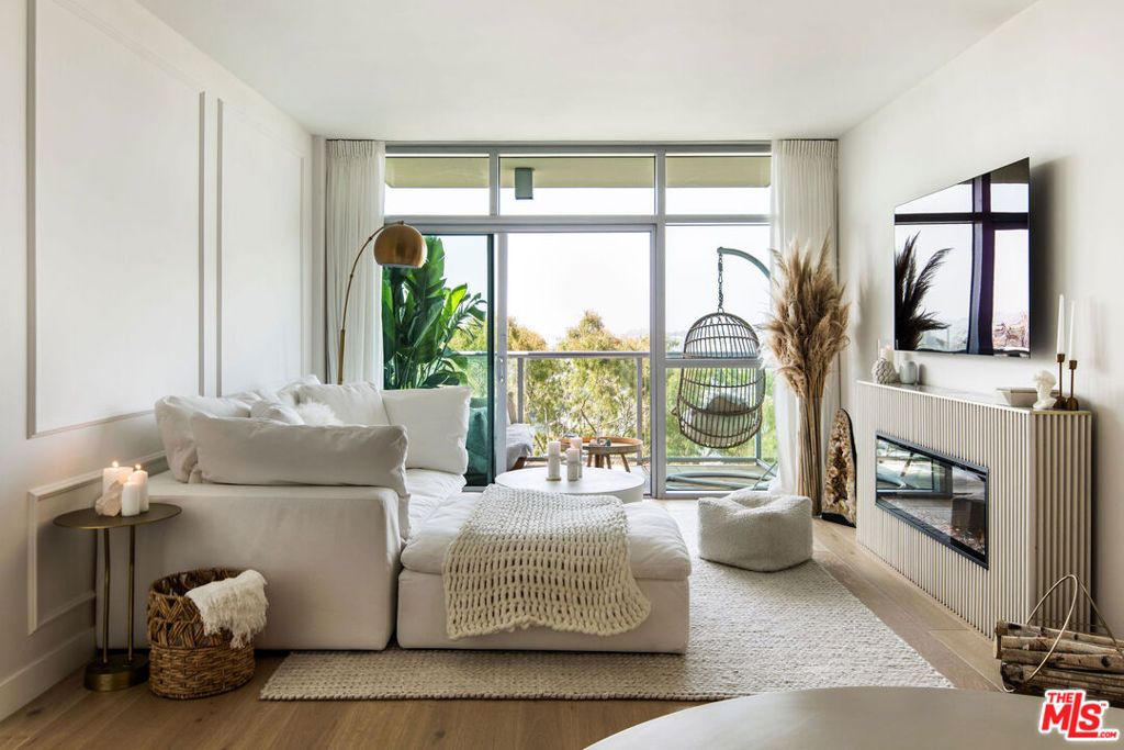 Photo of 13700 Marina Pointe Drive #704, Marina Del Rey, CA 90292 (MLS # 26657097)