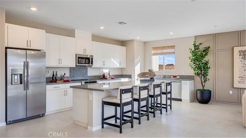 Photo of 14217 Rollins Street, Hesperia, CA 92345 (MLS # SW25267472)