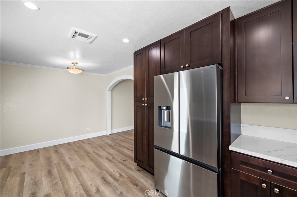 24725 Camarillo Street