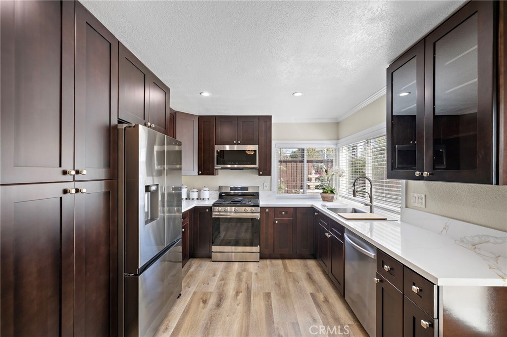 24725 Camarillo Street