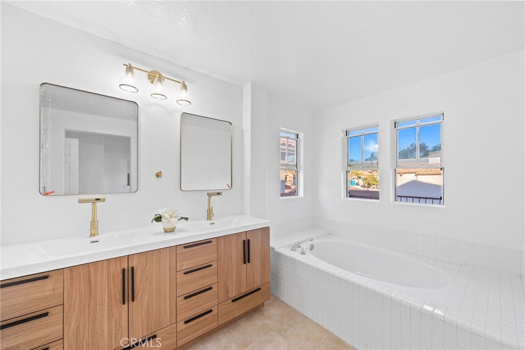 35 Via Encanto, Rancho Santa Margarita CA 92688 - Photo 32