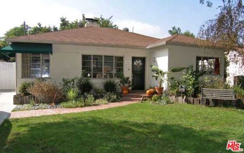 Photo of 4247 Kraft Avenue, Studio City, CA 91604 (MLS # 26733299)