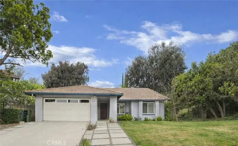 MLS: SR26096840