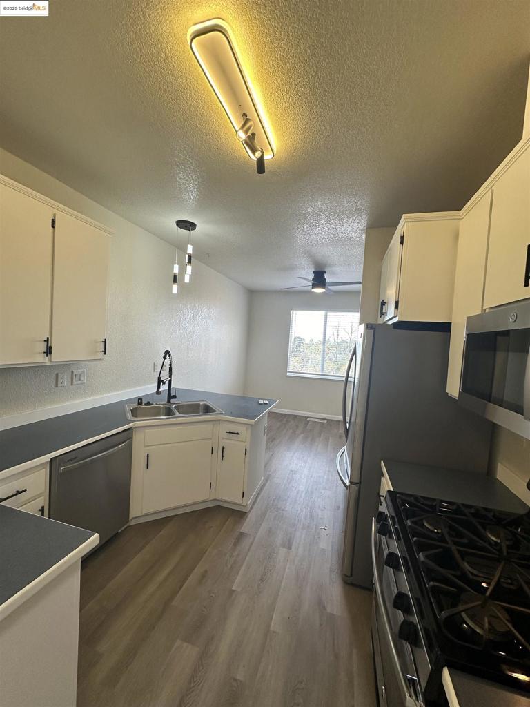 GLENCOVE - Residential Income