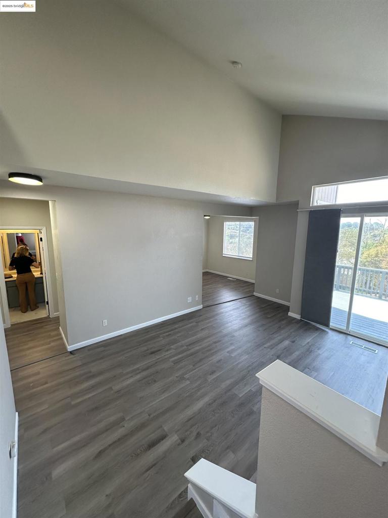 GLENCOVE - Residential Income