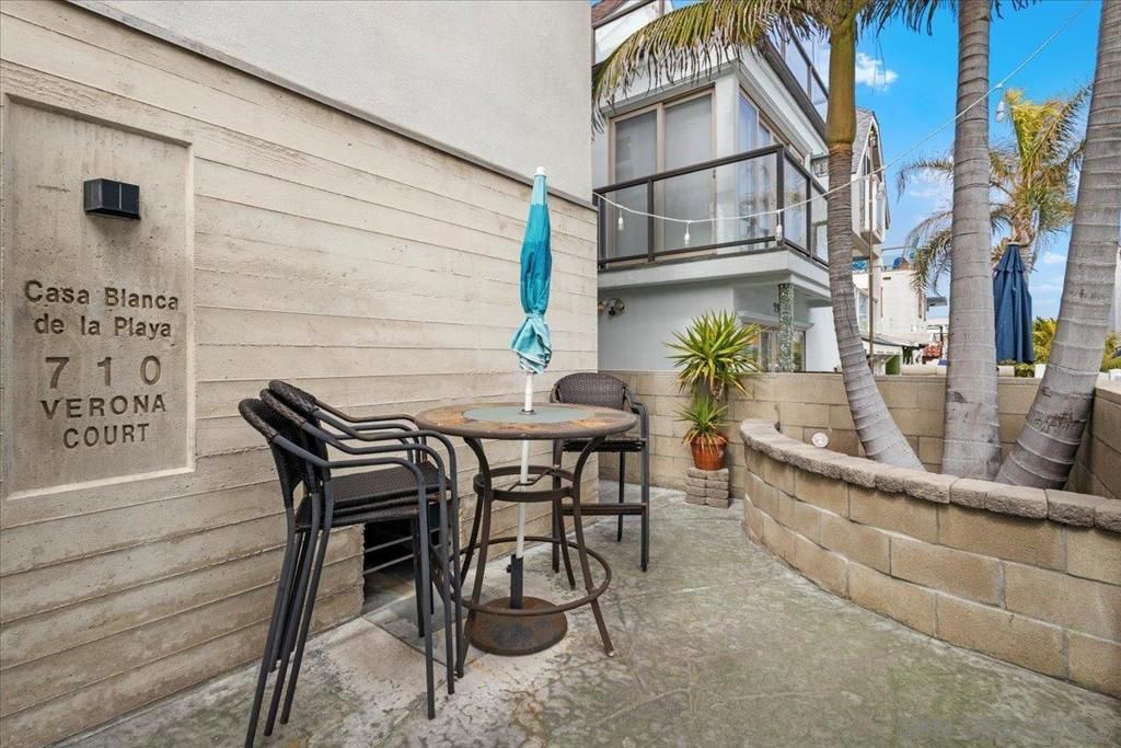 Photo of 710 Verona Court Ct, San Diego, CA 92109 (MLS # 250044759SD)