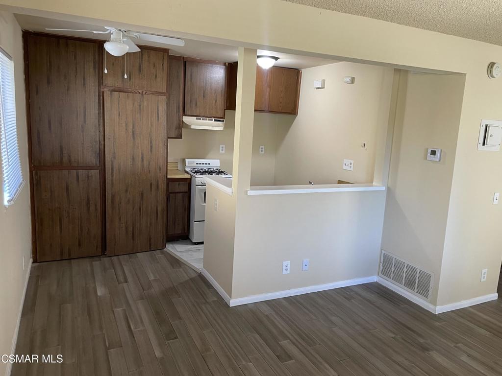 4569 Alamo Street B