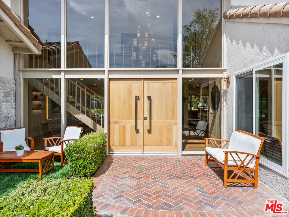 32017 Wallington Court