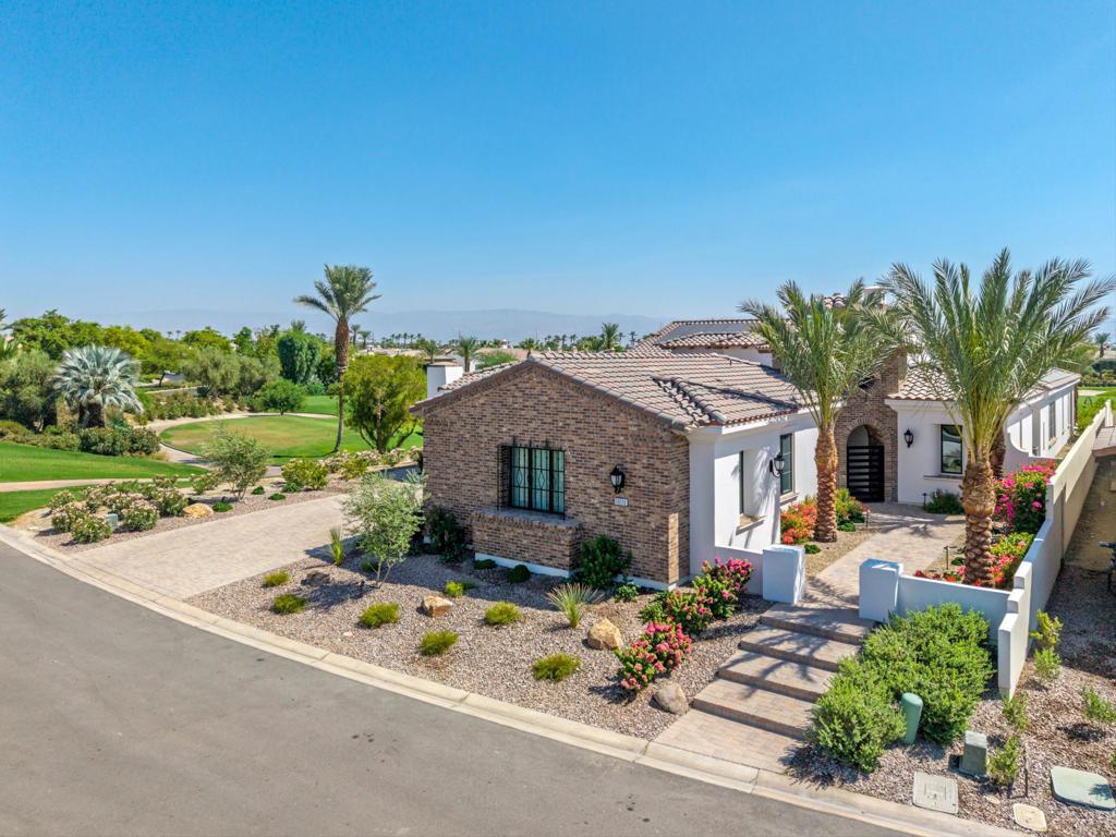 Andalusia at CM - Residential