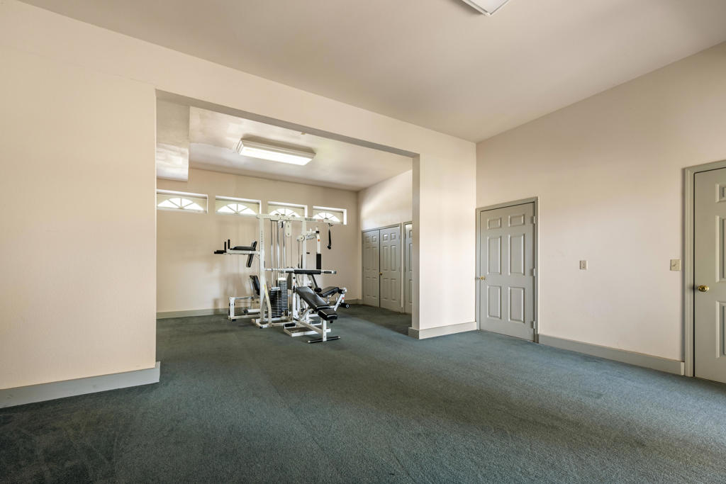 Vista Santa Rosa - Residential