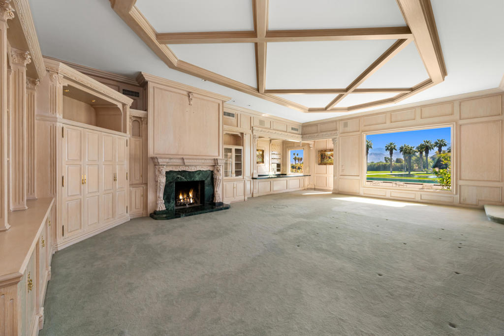 Vista Santa Rosa - Residential