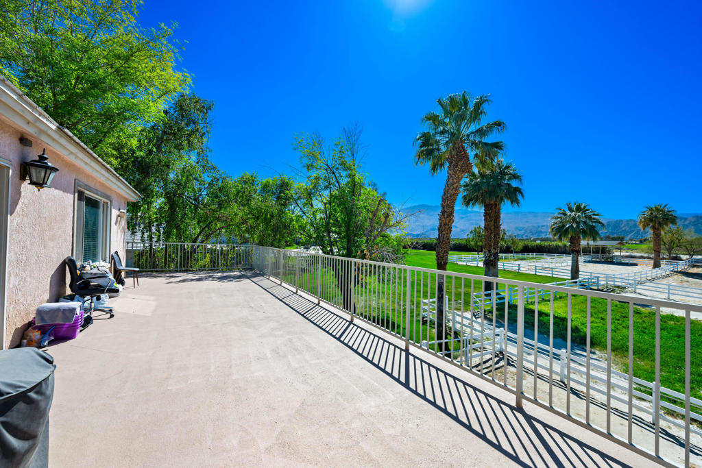 Vista Santa Rosa - Residential