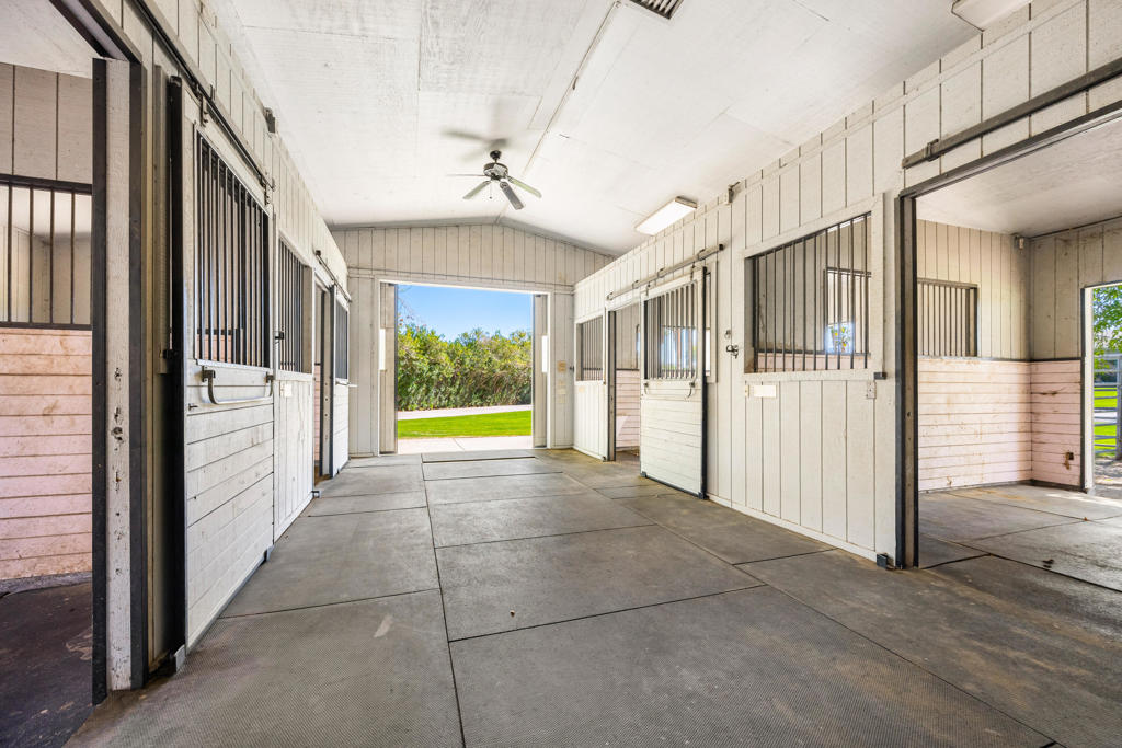 Vista Santa Rosa - Residential