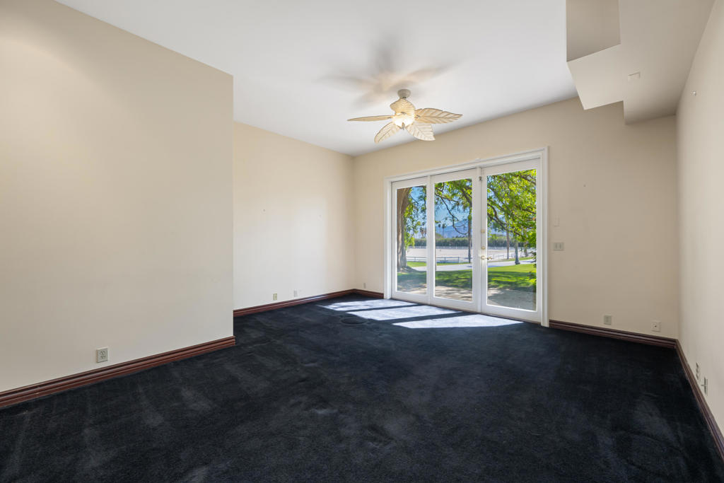 Vista Santa Rosa - Residential