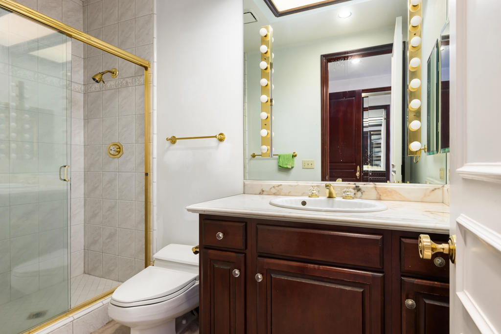 Vista Santa Rosa - Residential