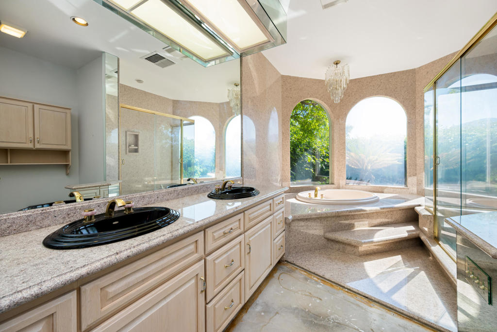 Vista Santa Rosa - Residential