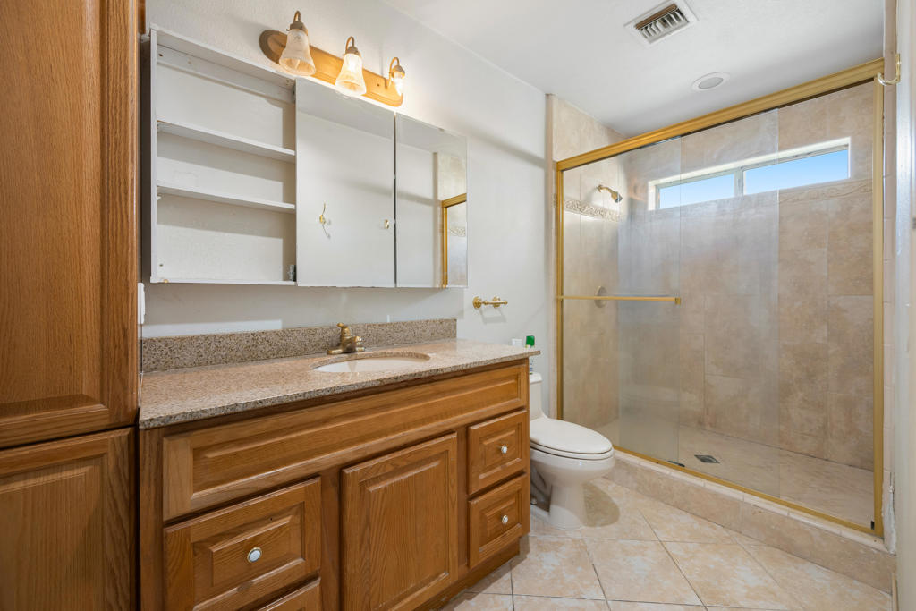 Vista Santa Rosa - Residential