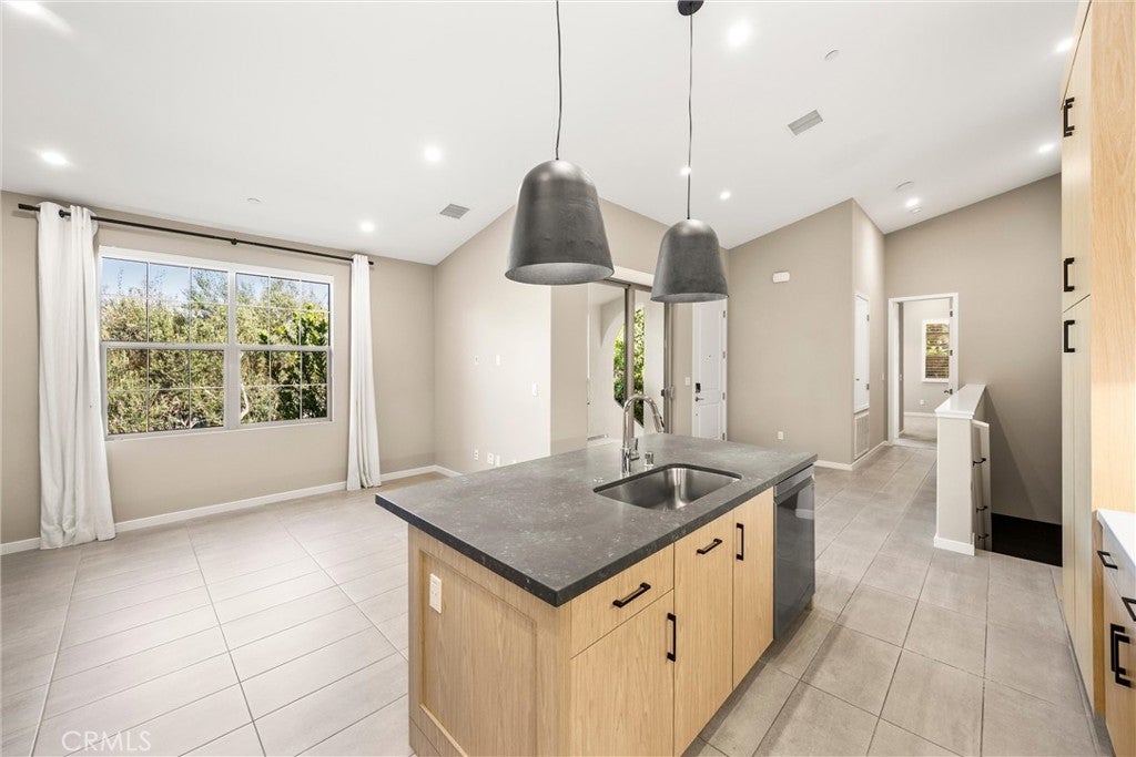110 Coastal Garden, Irvine CA 92618 - Photo 6