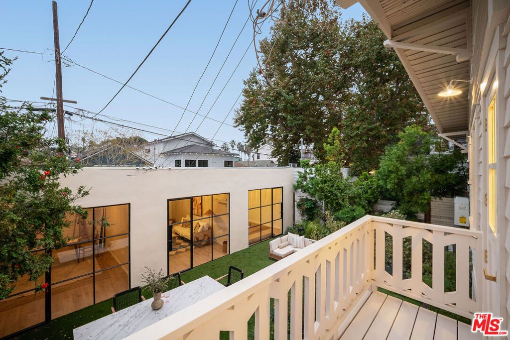 Photo of 132 Wadsworth Avenue, Santa Monica, CA 90405 (MLS # 23340751)