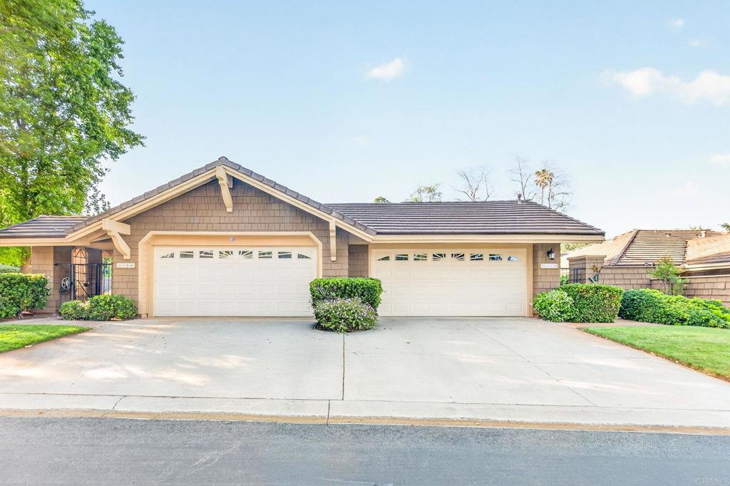 2719 Almendra Court