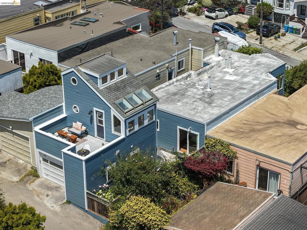 259 Staples Ave