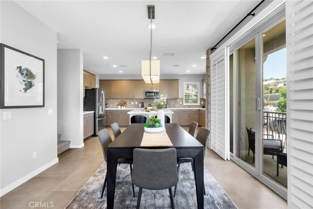 101 Alder Ridge
