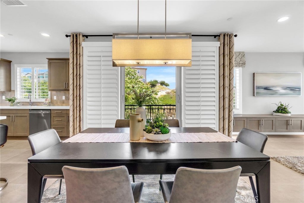 101 Alder Ridge