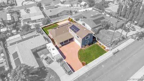 Tiny photo for 9722 Roe Dr Dr, Santee, CA 92071 (MLS # 260005355SD)