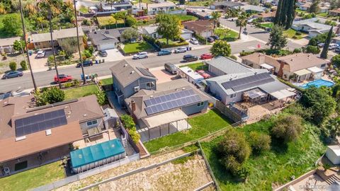 Tiny photo for 9722 Roe Dr Dr, Santee, CA 92071 (MLS # 260005355SD)