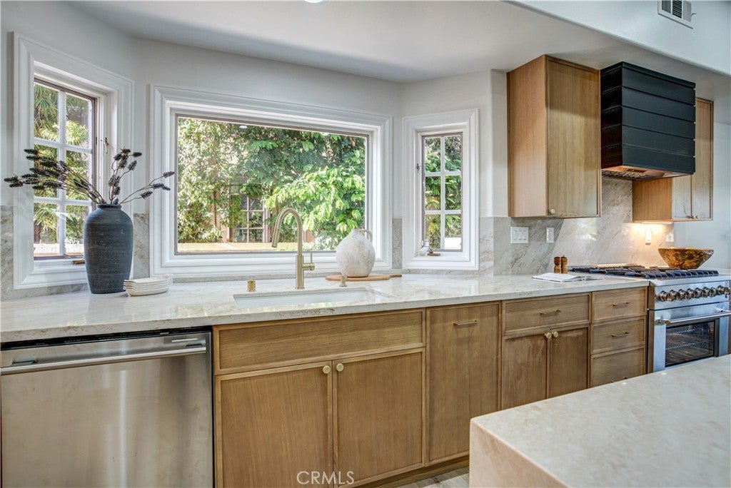 27612 Fargo, Laguna Hills CA 92653 - Photo 9