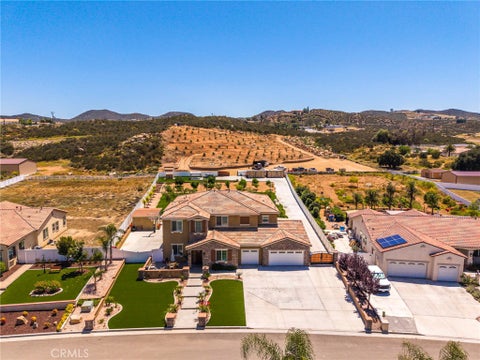 Tiny photo for 32797 Hayden Ln, Menifee, CA 92584 (MLS # SW26231053)
