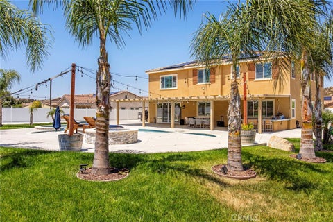 Tiny photo for 32797 Hayden Ln, Menifee, CA 92584 (MLS # SW26231053)