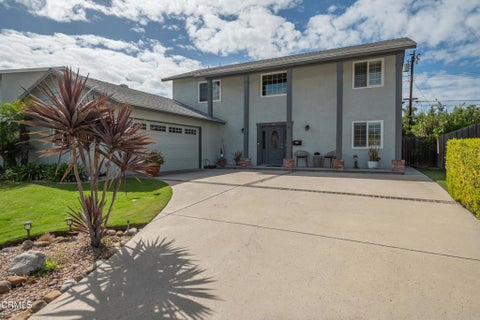 Photo of 1841 Ciprian Avenue, Camarillo, CA 93010 (MLS # V1-39262)